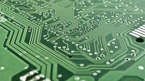 What are the Advantages of Using Multilayer PCB?