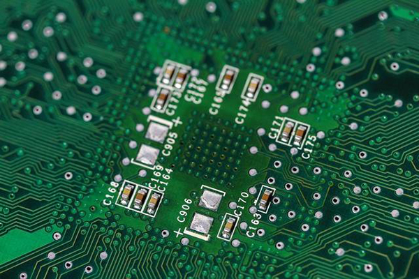 What are the Advantages of PCB Pulse Plating